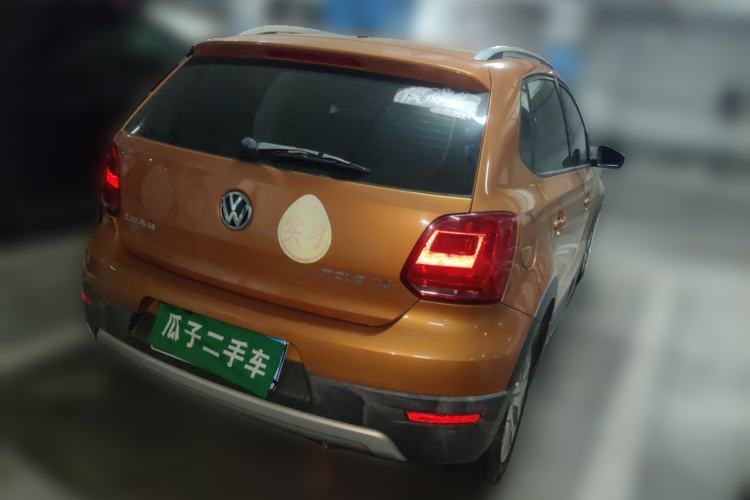 Used Volkswagen Polo 2014 1.6L Cross Polo Automatic Rear Right 45 Deg