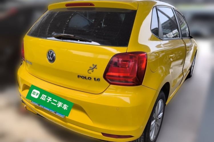 Used Volkswagen Polo 2014 1.6L Automatic Comfort Edition Rear Right 45 Deg