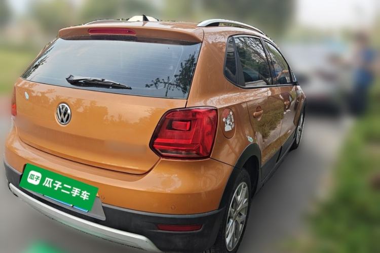 Used Volkswagen Polo 2014 1.6L Cross Polo Automatic Rear Right 45 Deg