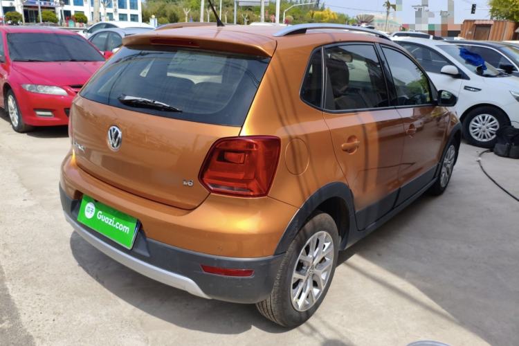 Used Volkswagen Polo 2014 1.6L Cross Polo Automatic Rear Right 45 Deg