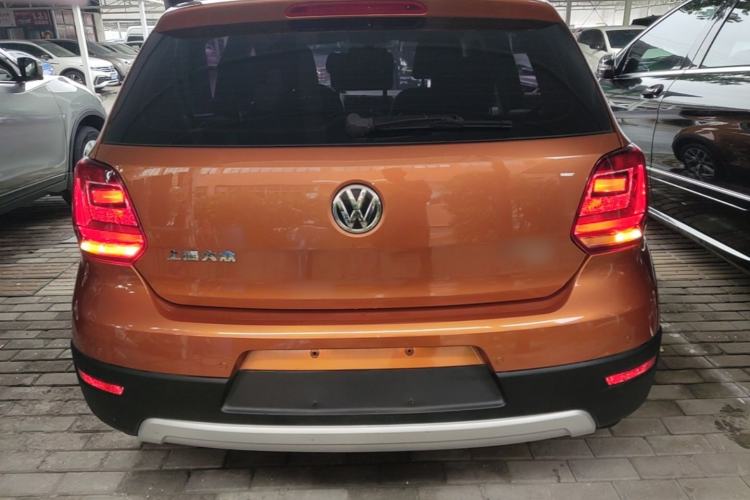 Used Volkswagen Polo 2014 1.6L Cross Polo Automatic Rear