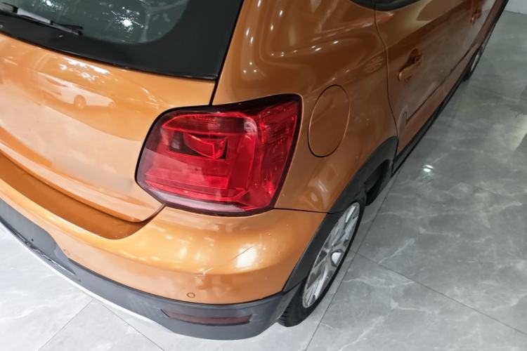 Used Volkswagen Polo 2014 1.6L Cross Polo Automatic Right Rear Taillight
