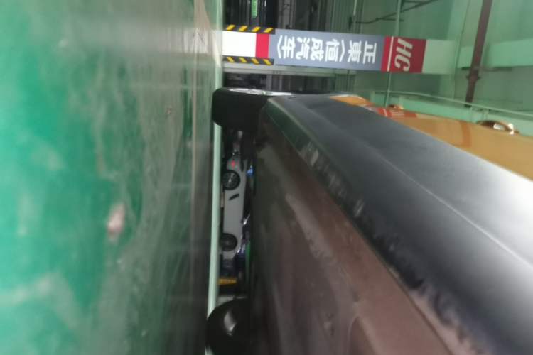 Used Volkswagen Polo 2014 1.6L Cross Polo Automatic Right Side Sill