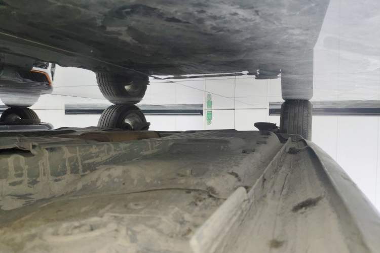Used Volkswagen Polo 2014 1.6L Cross Polo Automatic Right Side Sill