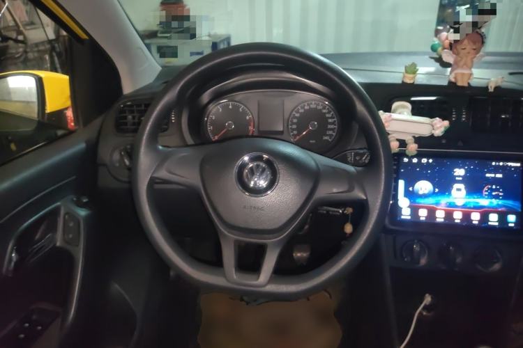Used Volkswagen Polo 2014 1.4L Manual Fashion Edition Steering Wheel