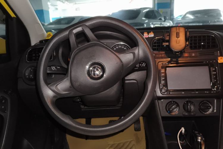 Used Volkswagen Polo 2014 1.6L Automatic 30th Anniversary Edition Steering Wheel