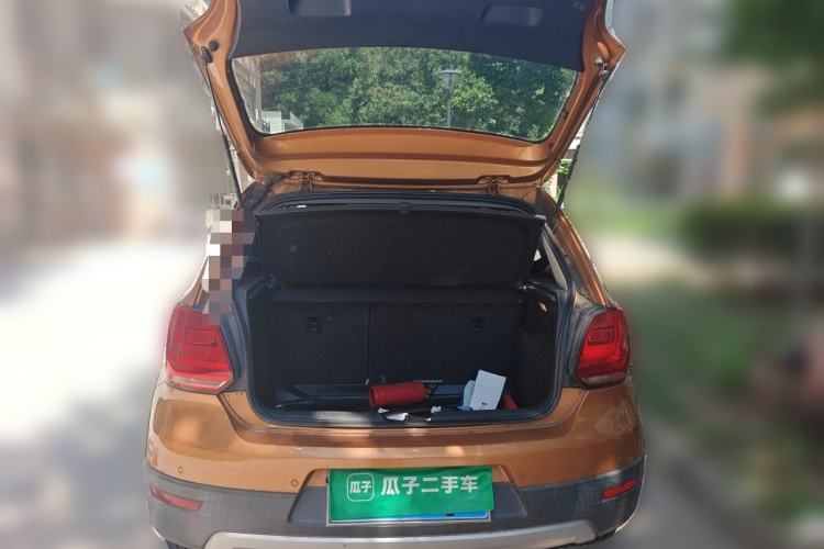 Used Volkswagen Polo 2014 1.6L Cross Polo Automatic Trunk