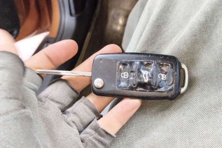 Used Volkswagen Polo 2014 1.6L Cross Polo Manual Vehicle Key