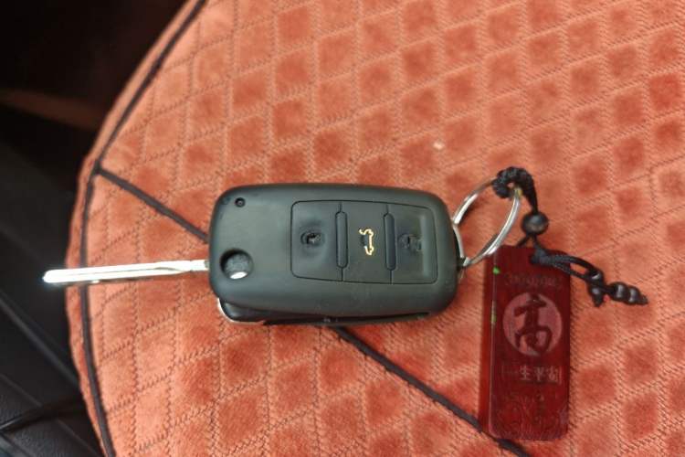Used Volkswagen Polo 2014 1.6L Cross Polo Automatic Vehicle Key