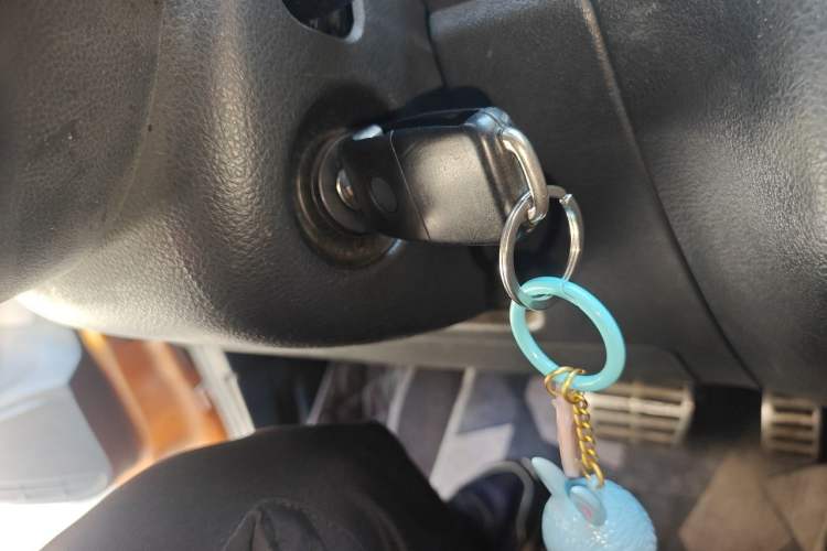 Used Volkswagen Polo 2014 1.6L Cross Polo Automatic Vehicle Key