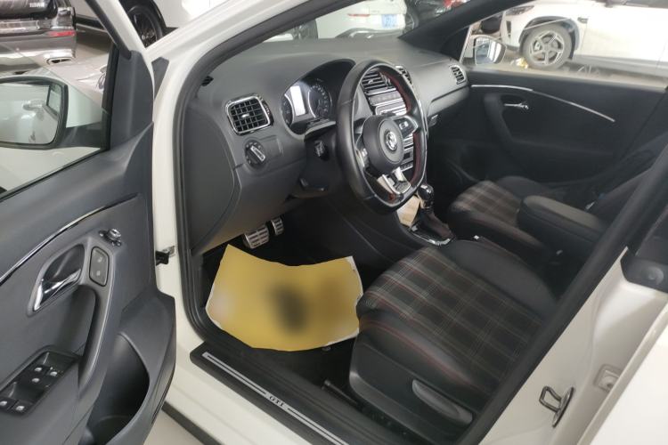 Used Volkswagen Polo 2015 1.4TSI GTI Driver Seat