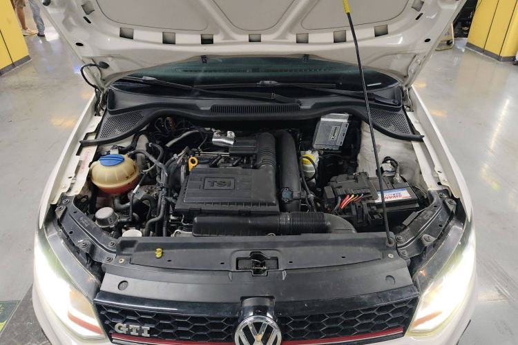 Used Volkswagen Polo 2015 1.4TSI GTI Engine Bay
