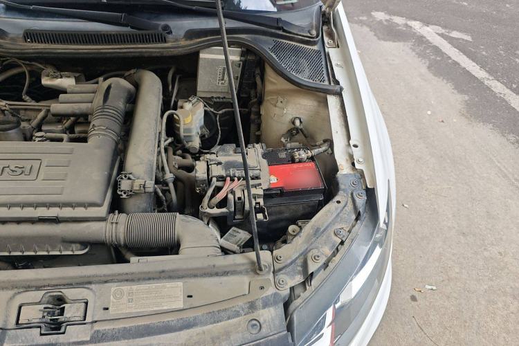 Used Volkswagen Polo 2015 1.4TSI GTI Engine Bay Left