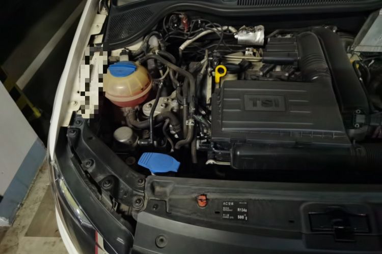 Used Volkswagen Polo 2015 1.4TSI GTI Engine Bay Right