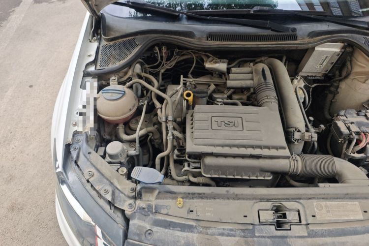 Used Volkswagen Polo 2015 1.4TSI GTI Engine Bay Right