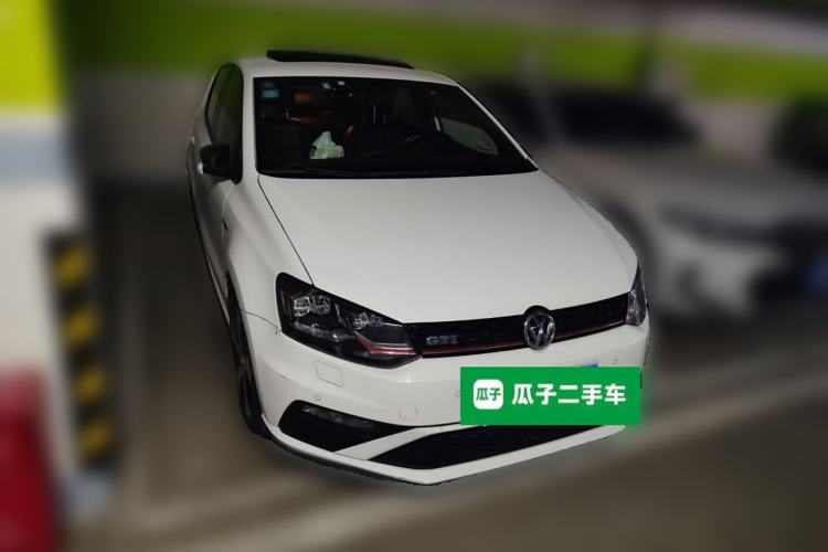 Used Volkswagen Polo 2015 1.4TSI GTI Front Right 45 Deg