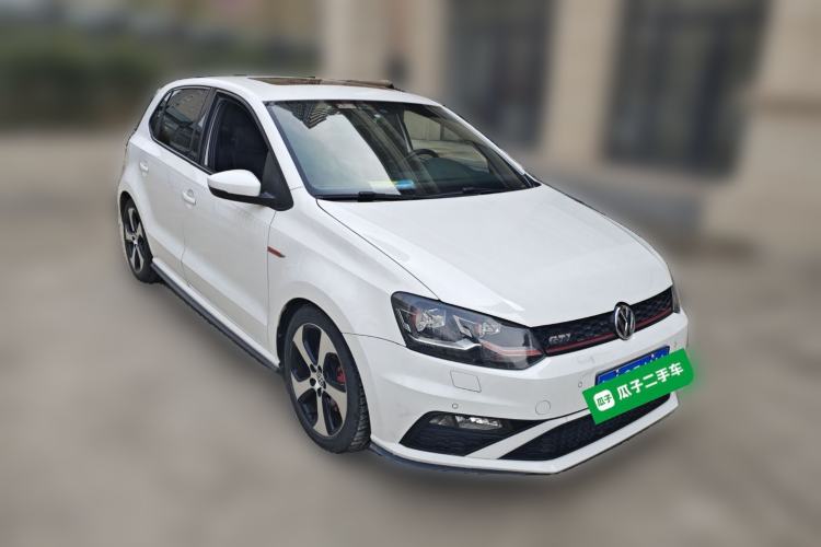Used Volkswagen Polo 2015 1.4TSI GTI Front Right 45 Deg