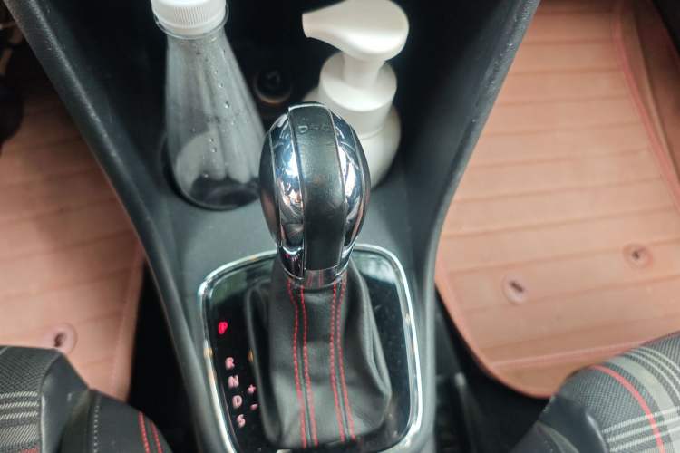 Used Volkswagen Polo 2015 1.4TSI GTI Gear Lever