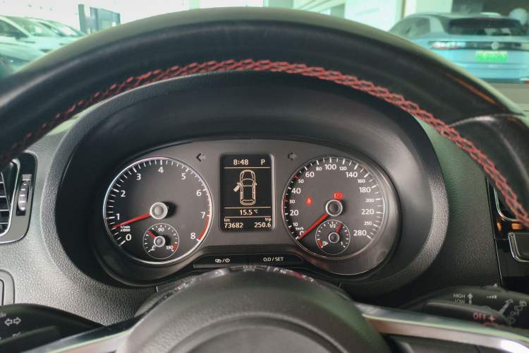 Used Volkswagen Polo 2015 1.4TSI GTI Instrument Cluster