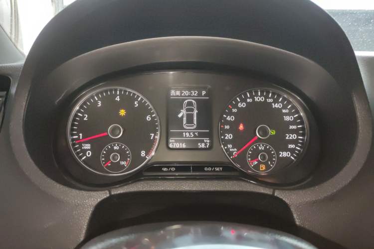 Used Volkswagen Polo 2015 1.4TSI GTI Instrument Cluster