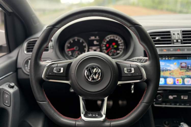 Used Volkswagen Polo 2015 1.4TSI GTI Interior 7