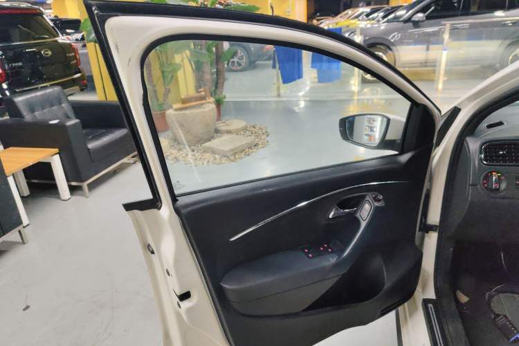 Used Volkswagen Polo 2015 1.4TSI GTI Left Front Door Interior