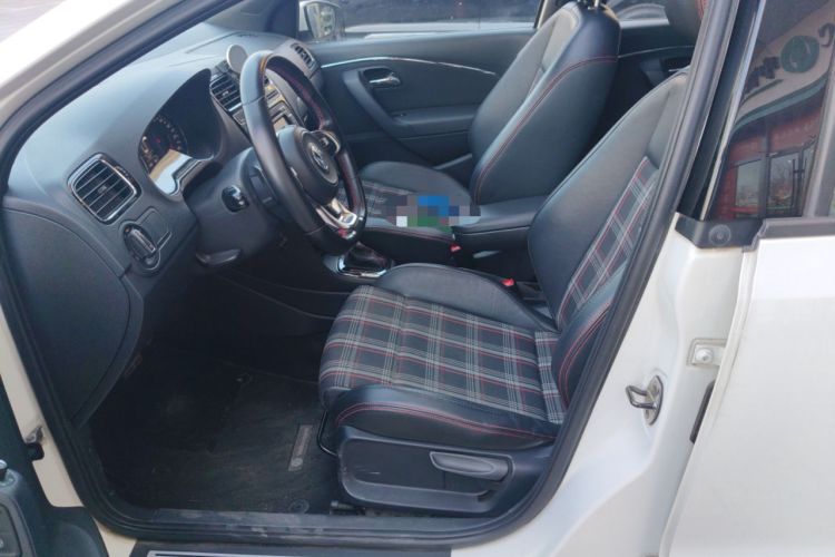 Used Volkswagen Polo 2015 1.4TSI GTI Left Front Seat