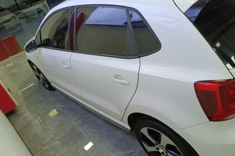 Used Volkswagen Polo 2015 1.4TSI GTI Left Side