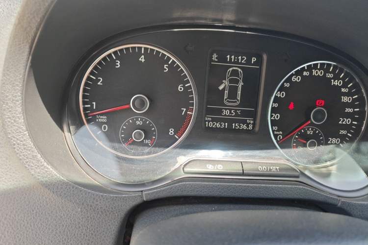 Used Volkswagen Polo 2015 1.4TSI GTI Odometer Close Up