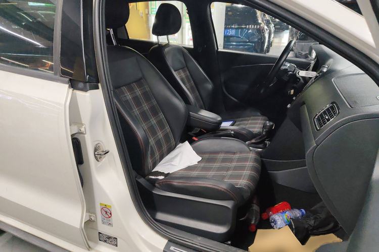 Used Volkswagen Polo 2015 1.4TSI GTI Right Front Seat