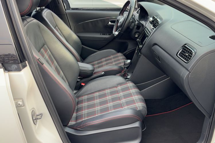 Used Volkswagen Polo 2015 1.4TSI GTI Right Front Seat