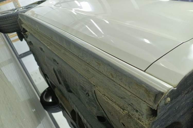 Used Volkswagen Polo 2015 1.4TSI GTI Right Side Sill