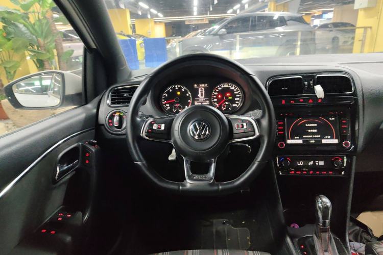 Used Volkswagen Polo 2015 1.4TSI GTI Steering Wheel