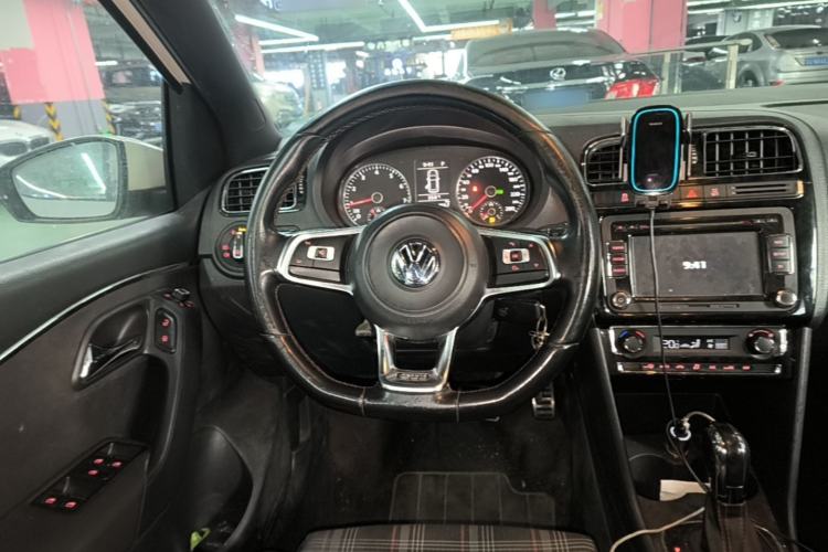 Used Volkswagen Polo 2015 1.4TSI GTI Steering Wheel