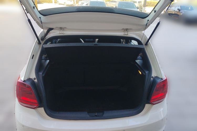 Used Volkswagen Polo 2015 1.4TSI GTI Trunk