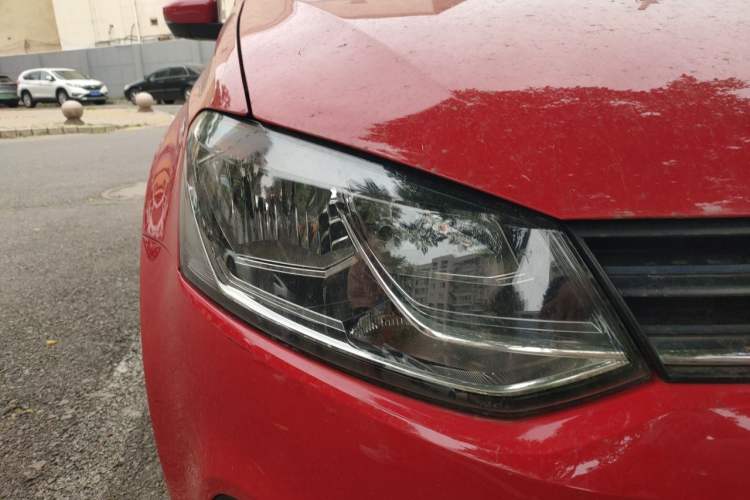 Used Volkswagen Polo 2016 1.6L Automatic Comfort Model Exterior 6