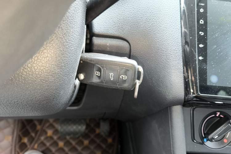 Used Volkswagen Polo 2016 1.4L Automatic Trendy Model Interior 1