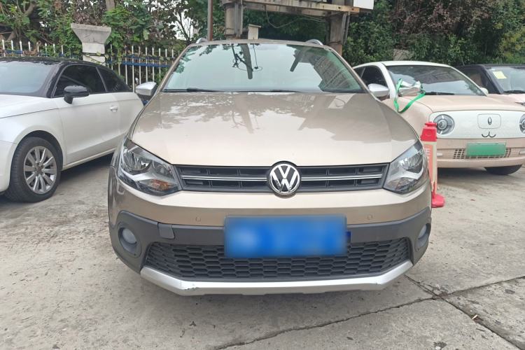 Used Volkswagen Polo 2016 1.6L Cross Polo Automatic Front