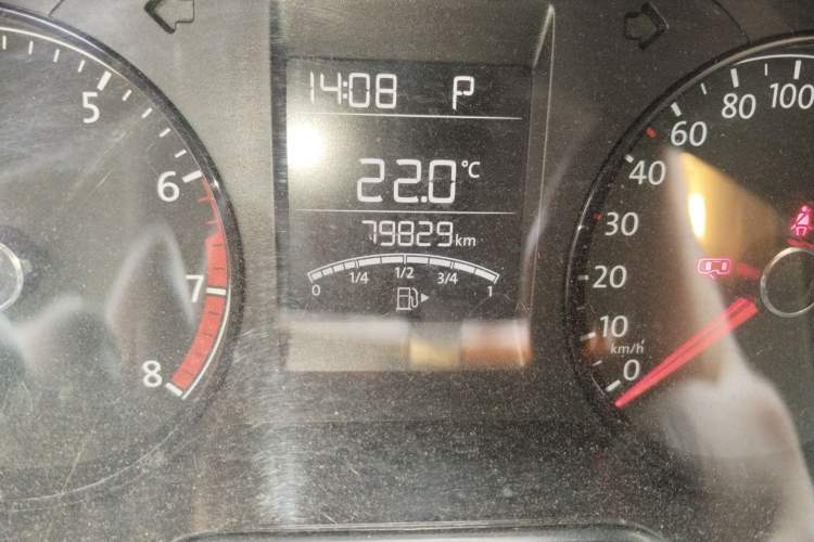 Used Volkswagen Polo 2016 1.4L Cross Polo Automatic Odometer Close Up