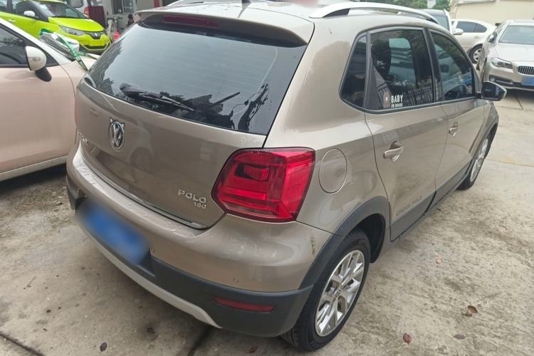 Used Volkswagen Polo 2016 1.6L Cross Polo Automatic Rear Right 45 Deg