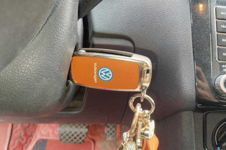 Used Volkswagen Polo 2016 1.4L Cross Polo Automatic Vehicle Key