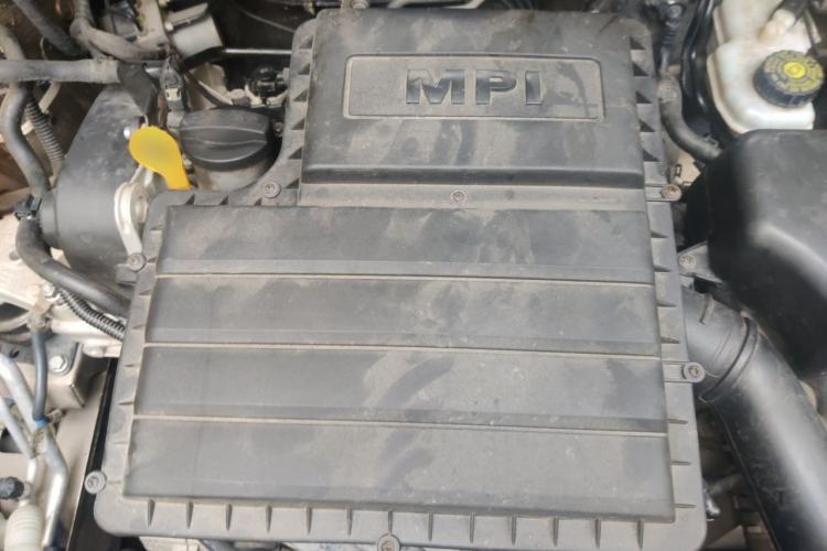 Used Volkswagen Polo 2016 1.6L Cross Polo Automatic Engine Bay