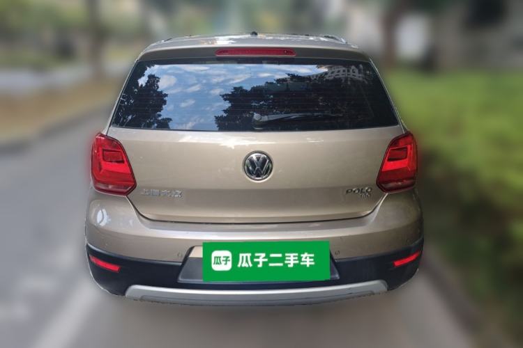Used Volkswagen Polo 2016 1.6L Cross Polo Automatic Exterior 4
