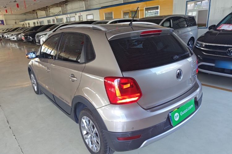 Used Volkswagen Polo 2016 1.6L Cross Polo Automatic Rear Left 45 Deg