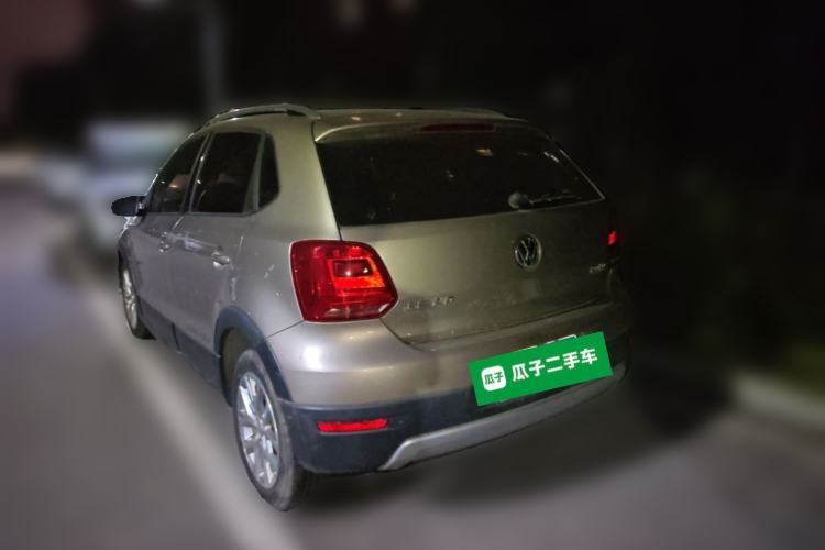 Used Volkswagen Polo 2016 1.4L Cross Polo Automatic Rear Left 45 Deg