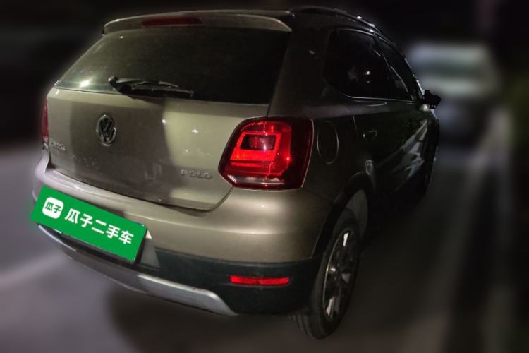 Used Volkswagen Polo 2016 1.4L Cross Polo Automatic Rear Right 45 Deg