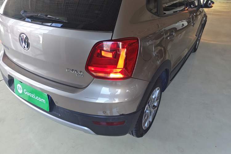 Used Volkswagen Polo 2016 1.6L Cross Polo Automatic Right Rear Taillight