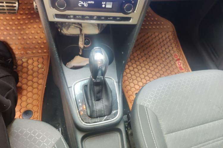 Used Volkswagen Polo 2016 1.6L Cross Polo Automatic Vehicle Key