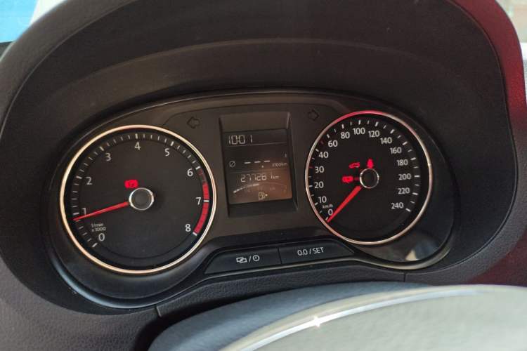 Used Volkswagen Polo 2016 1.6L Manual Comfort Model Instrument Cluster
