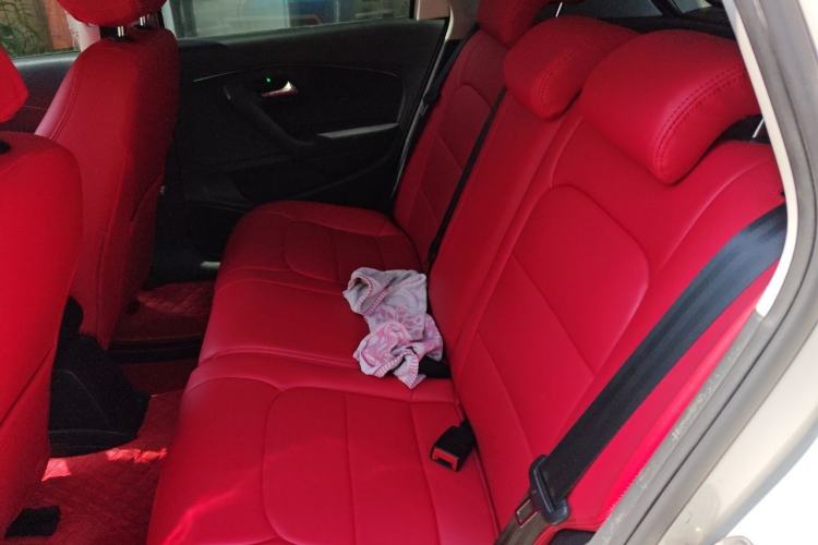 Used Volkswagen Polo 2016 1.6L Manual Comfort Model Left Rear Seat